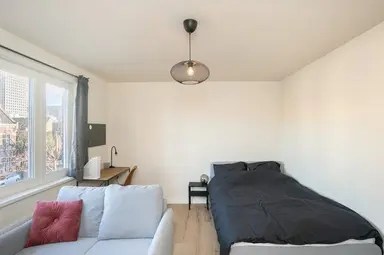 17m2 Kamer te huur voor 622€/maand in Boomsluiterskade, The Hague