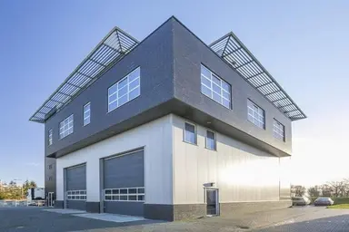 230m2 apartment to rent for 1200€/month in Industrieweg, Hasselt
