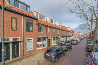 94m2 huis te huur voor 2985€/maand in Busken Huëtstraat 50, Haarlem