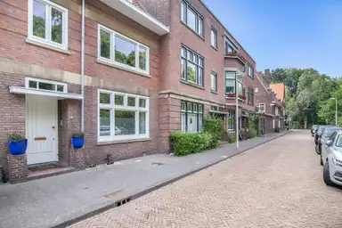 185m2 house to rent for 3850€/month in Burnierstraat 44, The Hague