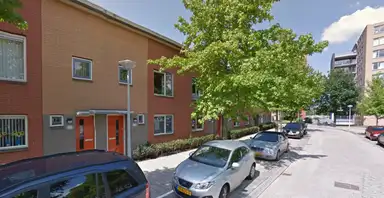 130m2 house to rent for 2379€/month in Bastenakenstraat 54, Amsterdam