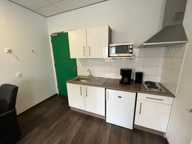 30m2 Appartamento in affitto per 825€/mese a Wierdensestraat, Almelo