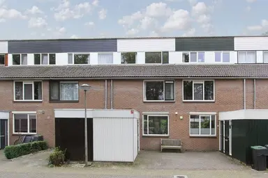 115m2 house to rent for 2100€/month in Kievit, Zoeterwoude