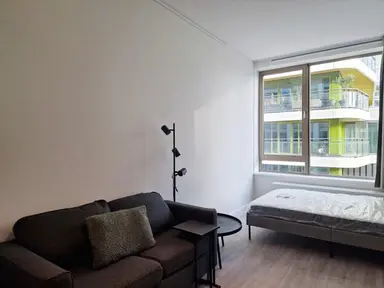 25m2 studio te huur voor 932.93€/maand in Glashaven, Rotterdam