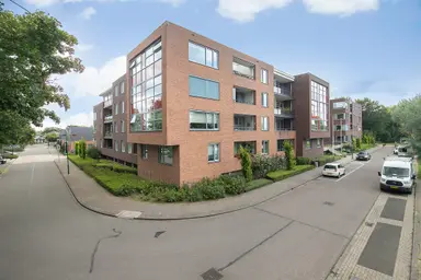 83m2 apartment to rent for 1490€/month in Willem Barentszstraat 115, Veenendaal