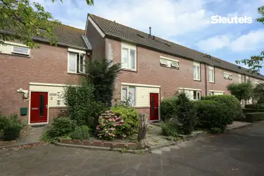 66m2 Haus zur Miete für 764.14€/Monat in Roosje Voserf 11, Voorschoten