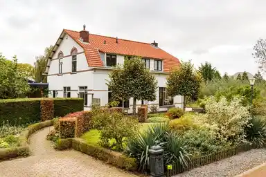 176m2 house to rent for 3450€/month in Zandweg, Utrecht