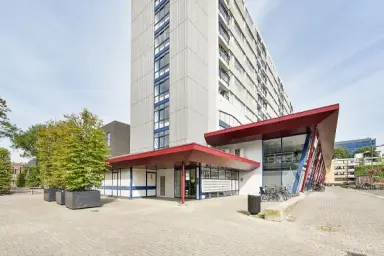 80m2 apartment to rent for 768€/month in Koningsplein 40, Tilburg