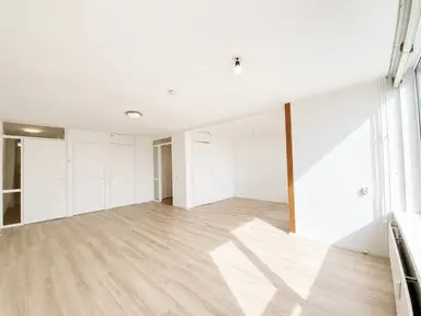 75m2 Appartement à louer pour 1695€/mois à Wilgenplaslaan, Rotterdam