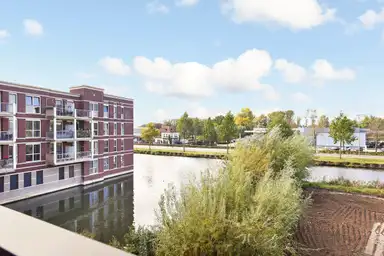 109m2 Appartement à louer pour 1435€/mois à Dortmunderkade 163, Helmond