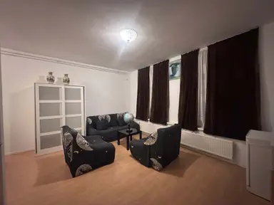27m2 Chambre à louer pour 765€/mois à Polderlaan, Rotterdam