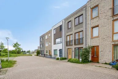 110m2 flat te huur voor 1950€/maand in Abebe Bikilastraat 26, Almere
