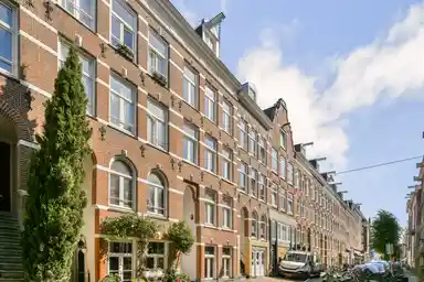 98m2 apartment to rent for 3950€/month in Govert Flinckstraat 129-3, Amsterdam