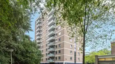 50m2 apartment to rent for 1050€/month in Max Havelaarlaan 28, Amstelveen
