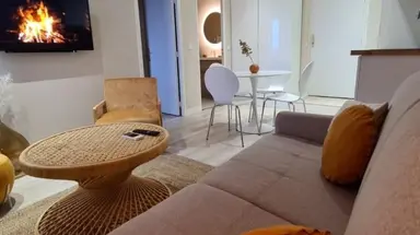 32m2 Kamer te huur voor 695€/maand in Mijnsherenlaan 78B, Rotterdam