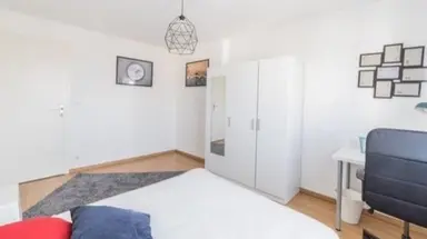 37m2 Zimmer zur Miete für 735€/Monat in Henegouwerlaan 13, Rotterdam