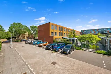 162m2 house to rent for 3500€/month in Hongarenburg, The Hague
