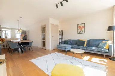 104m2 apartment to rent for 3250€/month in Albert Cuypstraat, Amsterdam