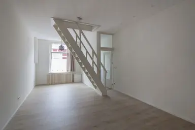 64m2 Appartamento in affitto per 1383€/mese a Jacobastraat 212, The Hague