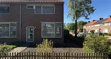 m2 maison à louer pour 764.14€/mois à Waterstraat 83, Velp