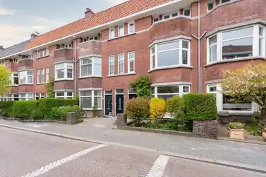138m2 apartment to rent for 2800€/month in Weissenbruchstraat 358, The Hague