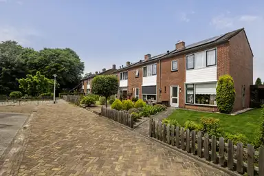 60m2 maison à louer pour 764.14€/mois à Burgemeester van der Grondenstraat 15, Nieuwleusen