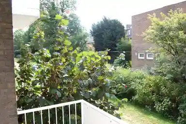 80m2 Wohnung zur Miete für 1322€/Monat in Adelbert van Scharnlaan, Maastricht
