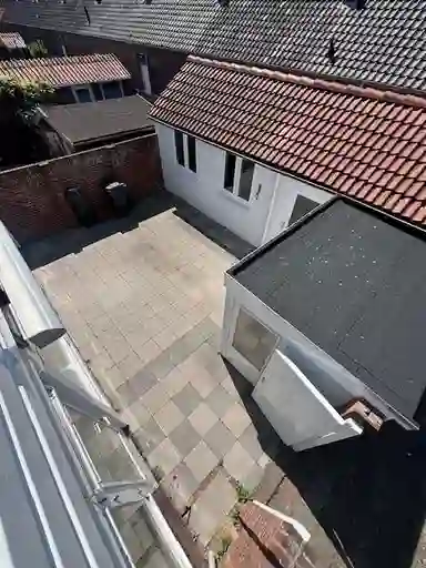 m2 house to rent for 2350€/month in Irenestraat 23, Noordwijk
