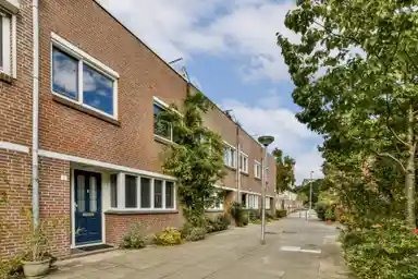 114m2 house to rent for 2850€/month in Sierkershof 8, Diemen