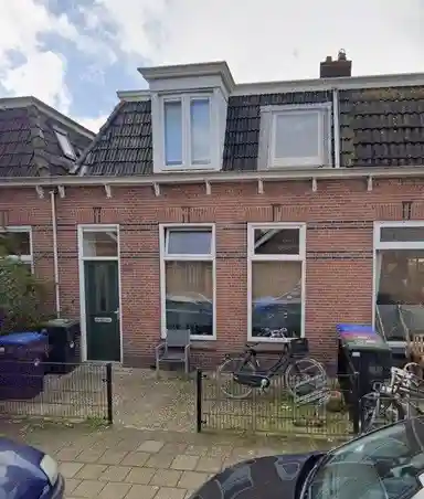 17μ² Δωμάτιο προς ενοικίαση για 370€/μήνα σε Woudstraat, Leeuwarden