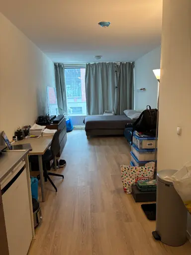 30m2 studio à louer pour 1450€/mois à Kraanspoor, Amsterdam