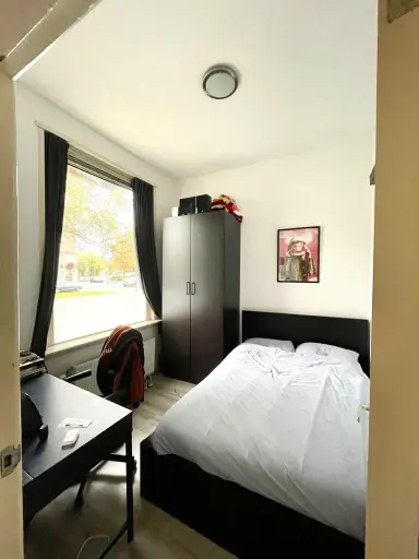8m2 Chambre à louer pour 566€/mois à Bergselaan, Rotterdam