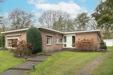 191m2 house to rent for 5500€/month in Louise de Colignylaan, Aerdenhout
