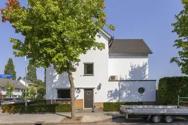 138m2 huis te huur voor 3650€/maand in Sint Christoffelstraat, Eindhoven