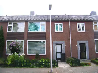65μ² μονοκατοικία προς ενοικίαση για 713.02€/μήνα σε Nicolaas Beetsstraat 17, Vlijmen