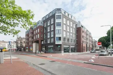 86m2 Appartement à louer pour 1465€/mois à Hertogplein, Nijmegen