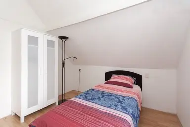 16m2 Zimmer zur Miete für 650€/Monat in Honingerdijk, Rotterdam