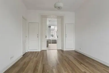 134m2 Appartamento in affitto per 3450€/mese a Van Loostraat 108, The Hague