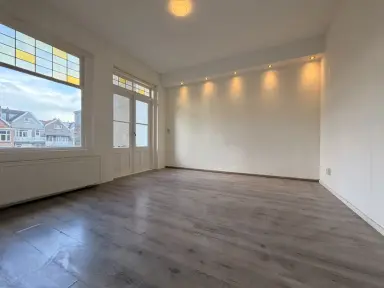 110μ² Διαμέρισμα προς ενοικίαση για 1644€/μήνα σε Pleinweg 189A, Rotterdam