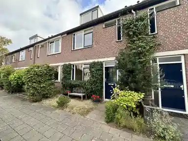118m2 huis te huur voor 1950€/maand in Peter van Anrooystraat, Amersfoort