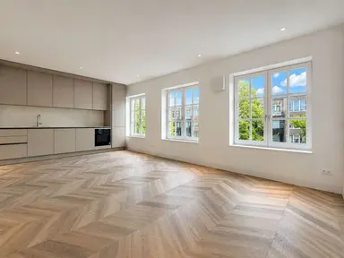 70m2 Appartement te huur voor 3450€/maand in Beethovenstraat 8-H, Amsterdam