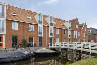 164m2 huis te huur voor 3650€/maand in Burgemeester Hummelsingel 10, Valkenburg