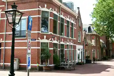 24m2 studio to rent for 1650€/month in Langegracht, Leiden