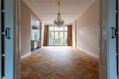 264m2 house to rent for 6000€/month in Jozef Israëlsplein 4, The Hague
