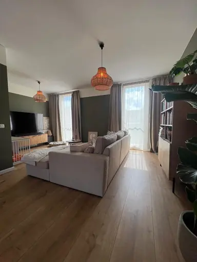 120m2 huis te huur voor 2240€/maand in Paradijsvogelstraat, Groningen