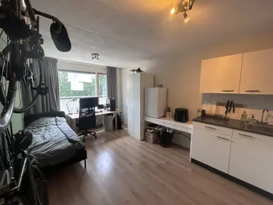 14m2 Chambre à louer pour 630€/mois à Molenslag, Breda