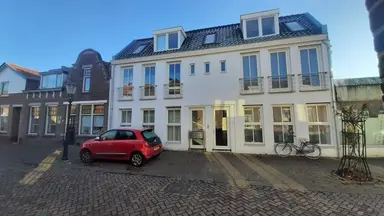 89m2 Appartement à louer pour 1410€/mois à Grote Kerkstraat, Raamsdonksveer