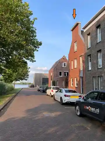 166m2 house to rent for 2650€/month in Bodenmeer 152, Woerden