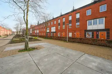 148m2 huis te huur voor 1875€/maand in Morgenzonlaan, The Hague