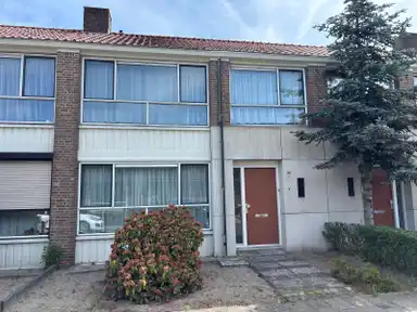102m2 huis te huur voor 932.93€/maand in Molenstraat 3, Hoogerheide